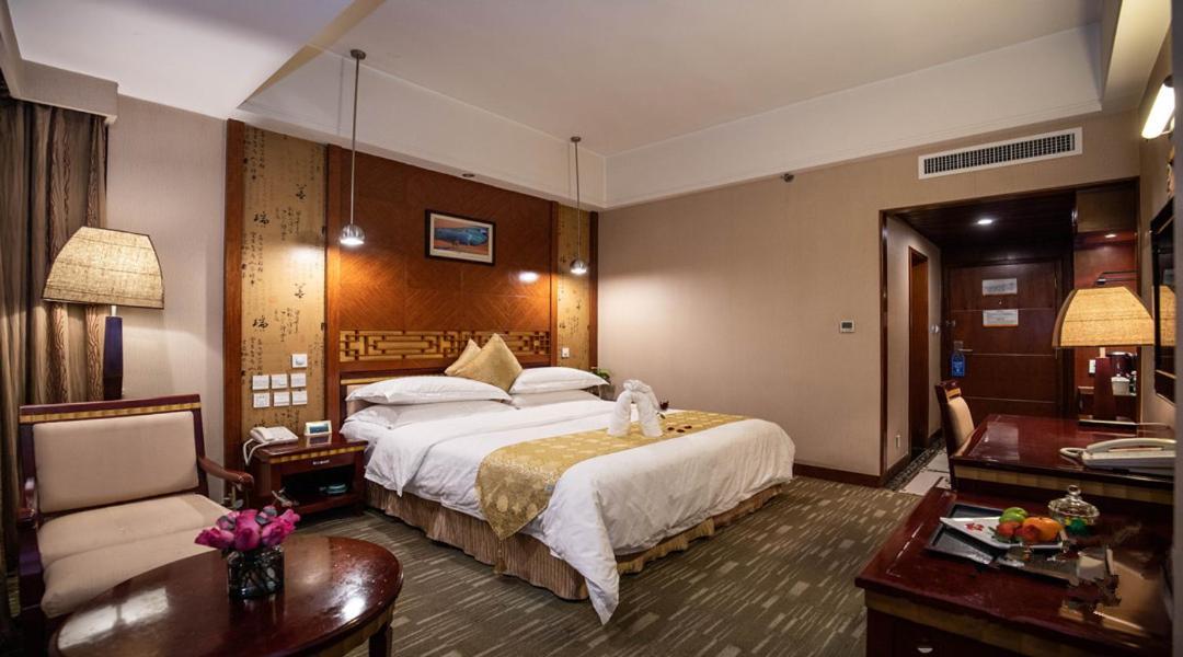 Kunming Golden Spring Hotel Eksteriør billede