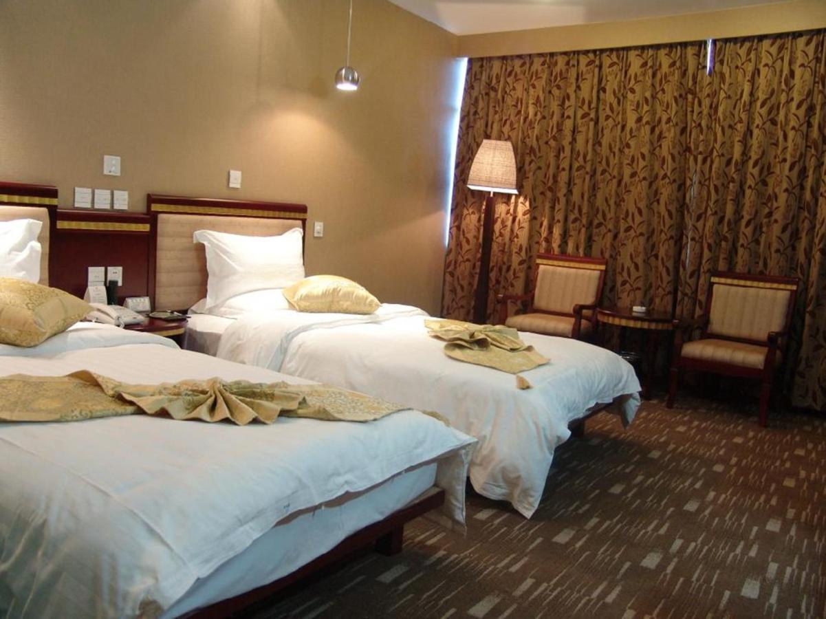 Kunming Golden Spring Hotel Eksteriør billede