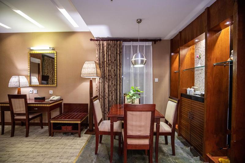 Kunming Golden Spring Hotel Eksteriør billede