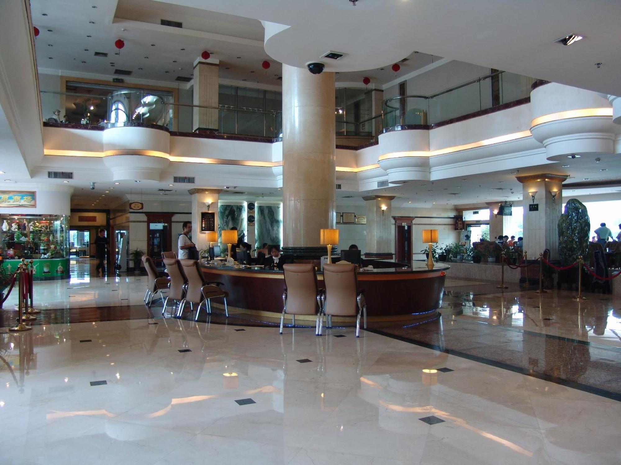 Kunming Golden Spring Hotel Eksteriør billede