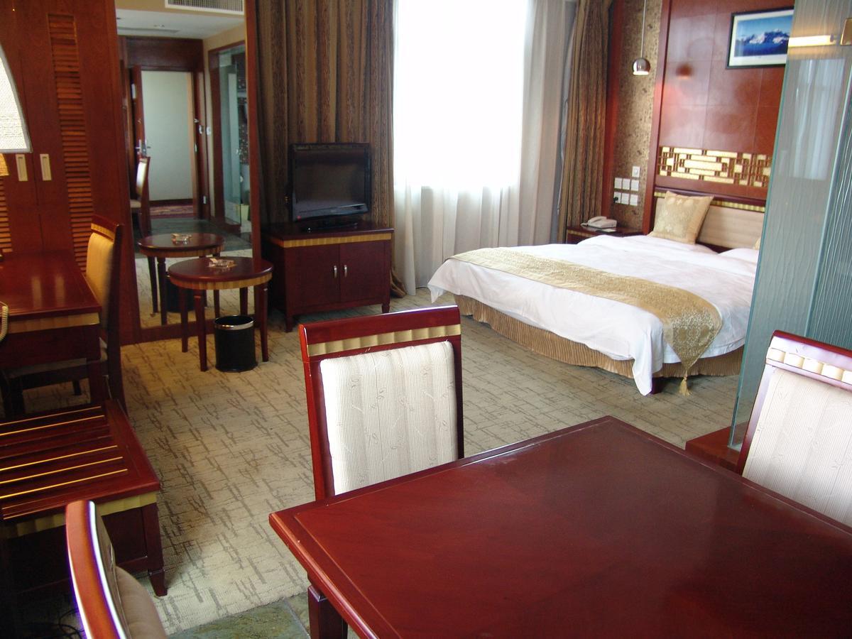Kunming Golden Spring Hotel Eksteriør billede