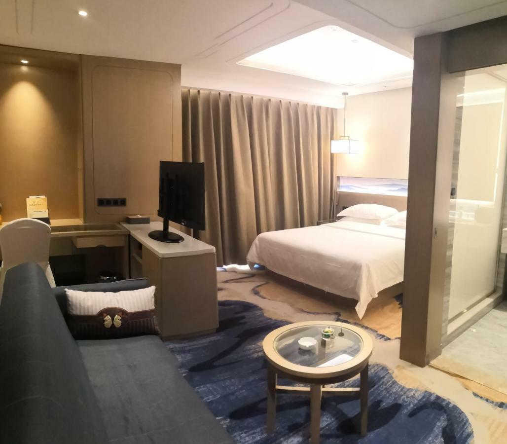 Kunming Golden Spring Hotel Eksteriør billede